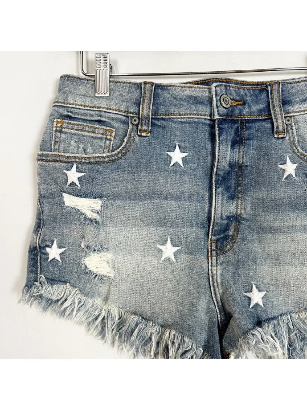 eunina brand style